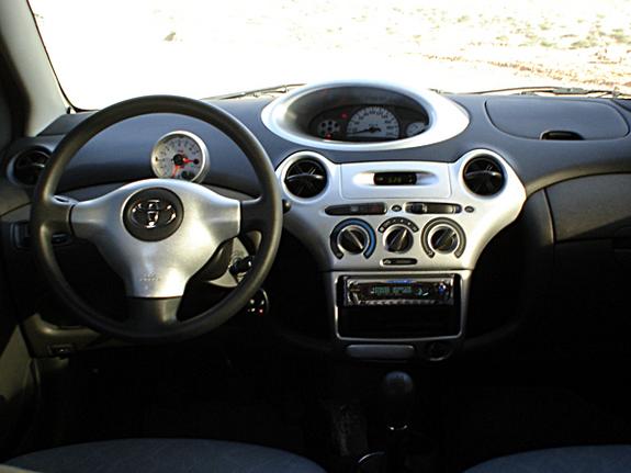 wallpapers 2004 Toyota Echo Interior 2004 toyota echo interior pictures