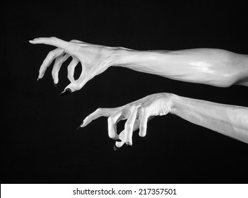 images Creepy Hands Reaching Out Drawing witch hands hand art drawing horror