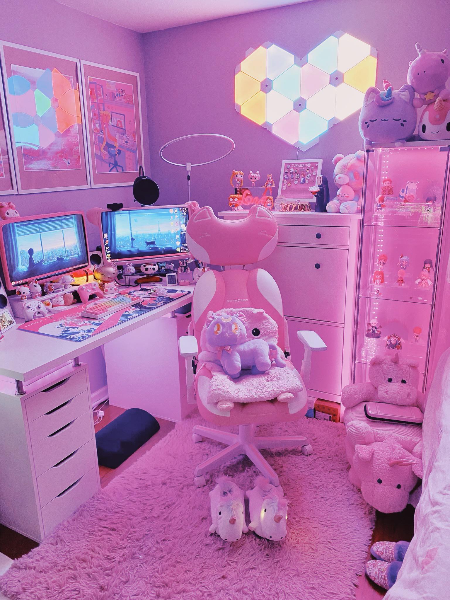 pics Kawaii Anime Pink Girly Gaming Setup gaming room setup gamer room decor