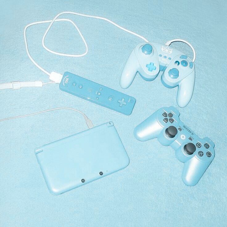 pic Pastel Blue Gamer Aesthetic gamer room decor